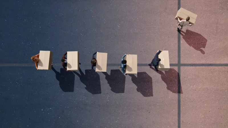 10 Signs Your Business Model Needs a Pivot Before It’s Too Late